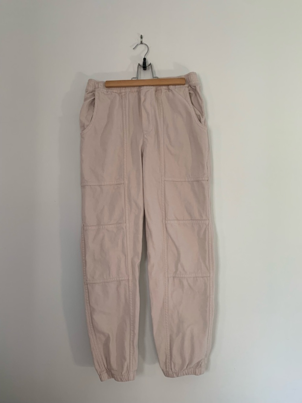 Aritzia TNA Cotton Cream Utility Jogger Pants